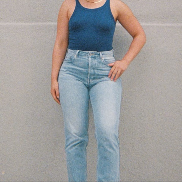 EVERLANE | The Curvy ’90s Cheeky Jean (multiple colors) - Picture 7 of 15